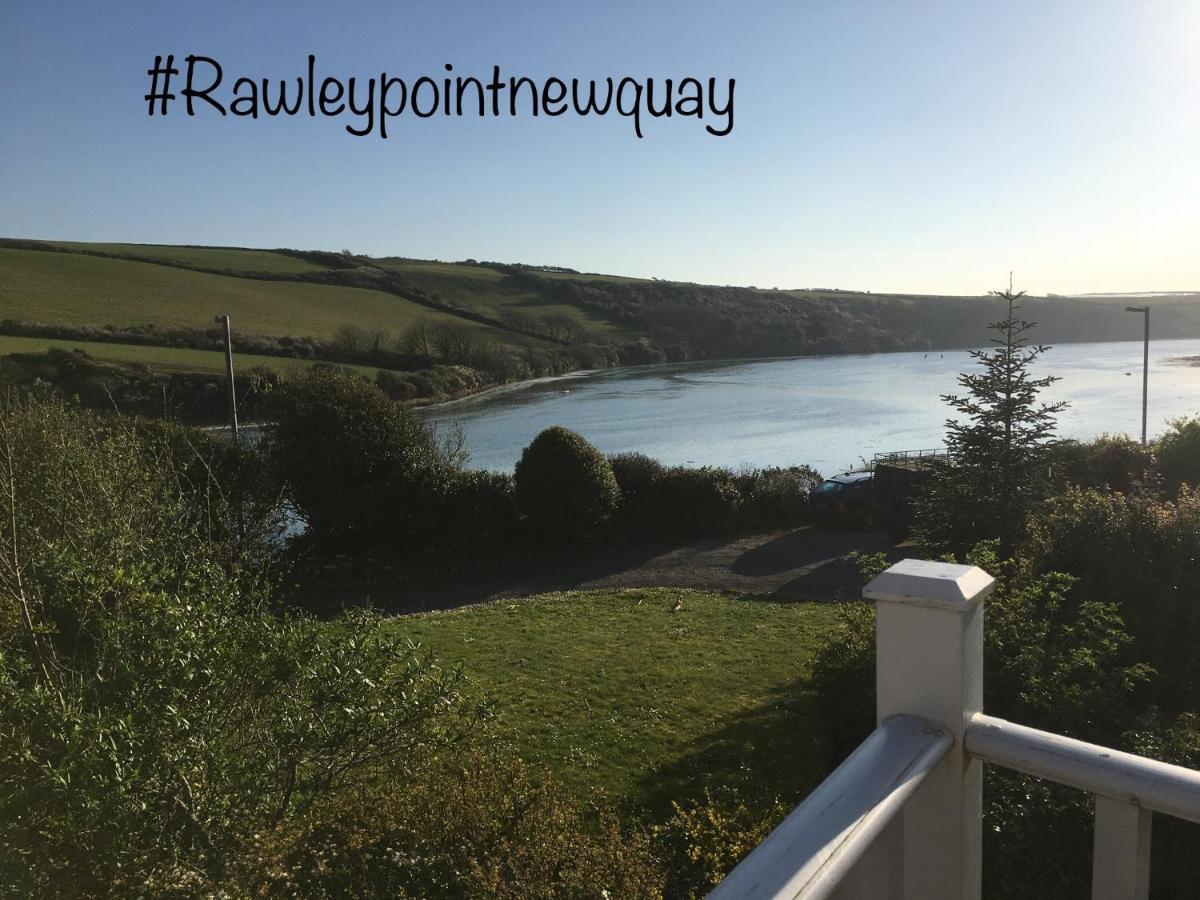Villa Rawley Point à New Quay Extérieur photo
